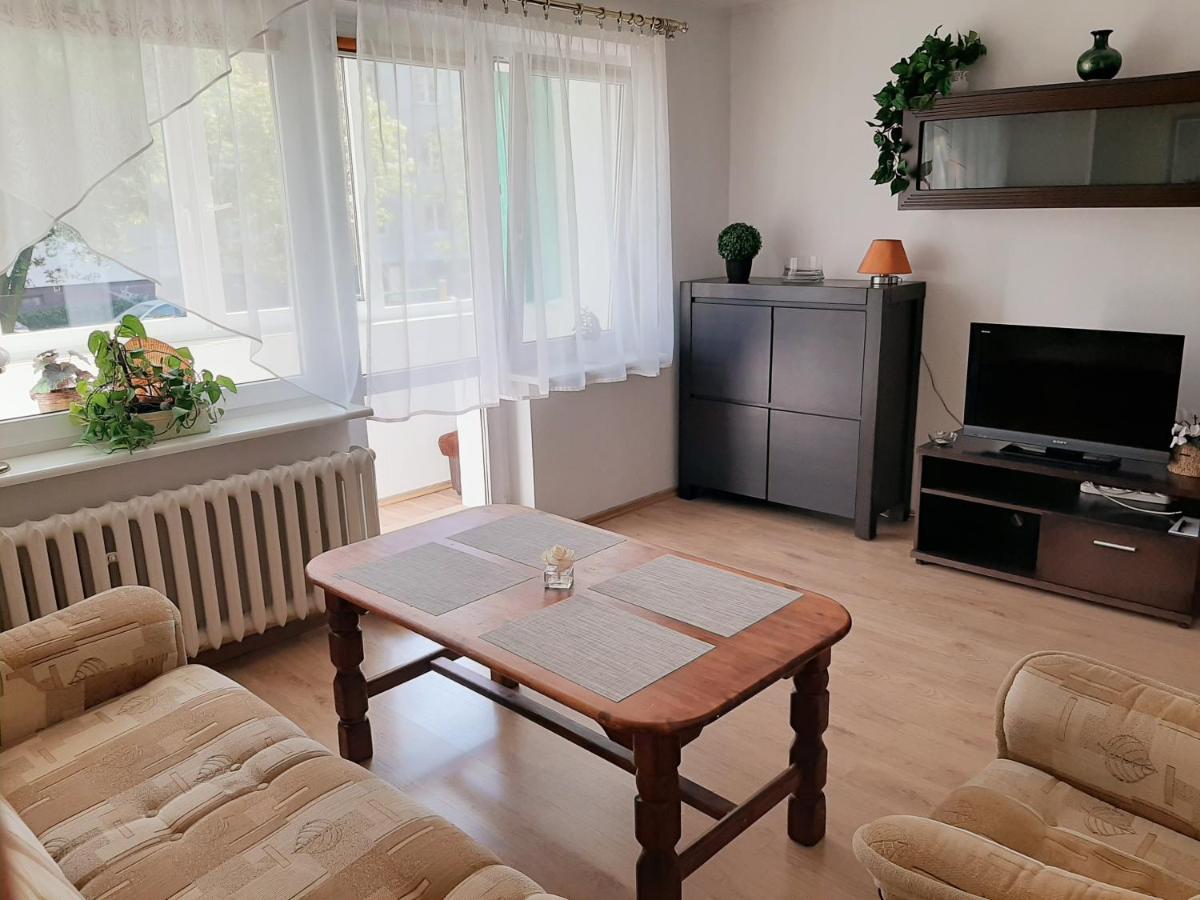 Mieszkanie Przy Plazy Dla 4-5 Osob Gdansk Bagian luar foto